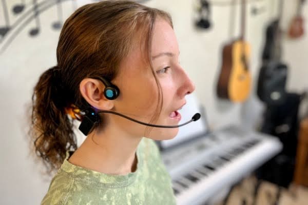 what equipment do singers need